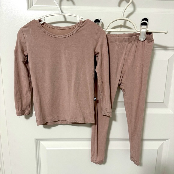 Kyte BABY Other - Kyte Baby Toddler Pale Pink Long Sleeve Matching Pyjamas Set Size 2T 100% bamboo